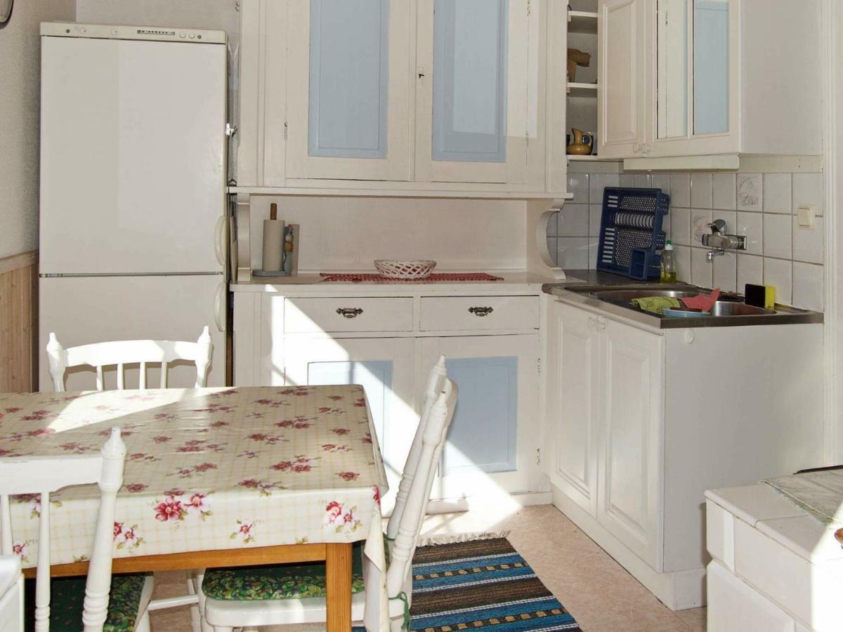 5 Person Holiday Home In Str Mstad Stromstad Bagian luar foto